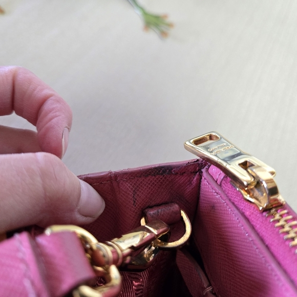 PRADA | Authentic Saffiano Lux Leather Galleria Double Zip in Pink sz S (10") - Picture 14 of 16